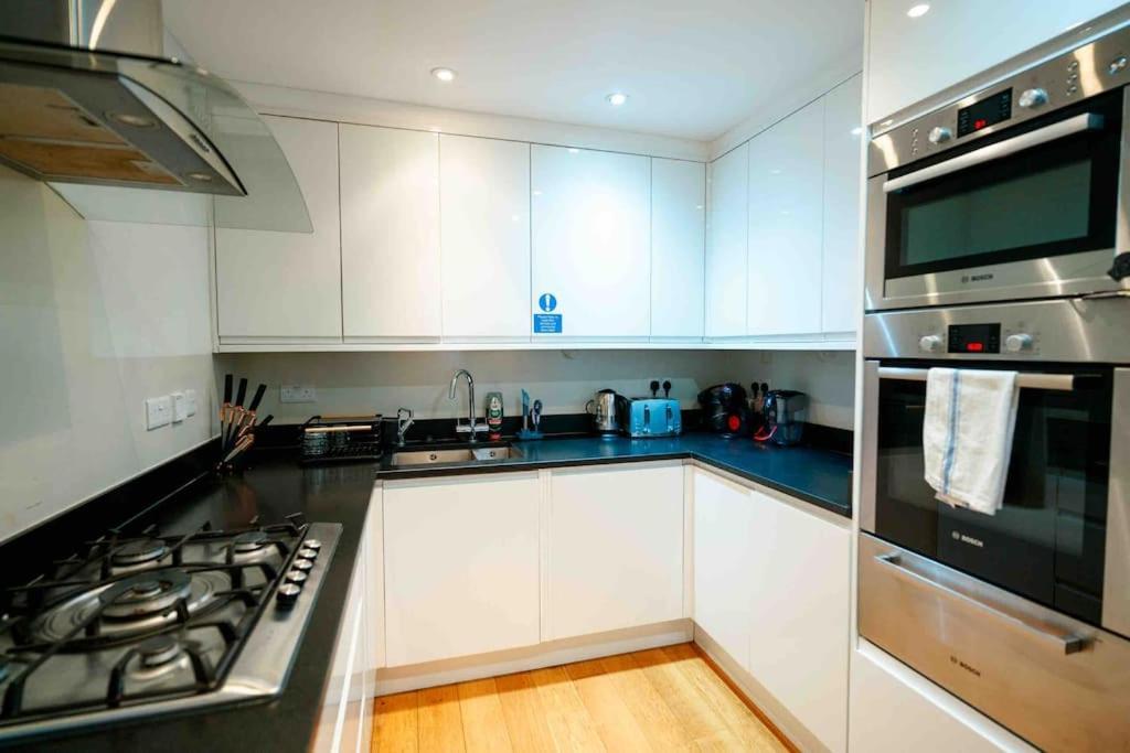 Spacious And Cosy 3Brs 5F House In Heart Of Londýn Exteriér fotografie